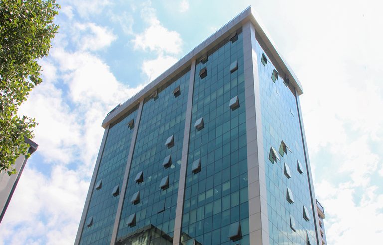 royal-plaza-1